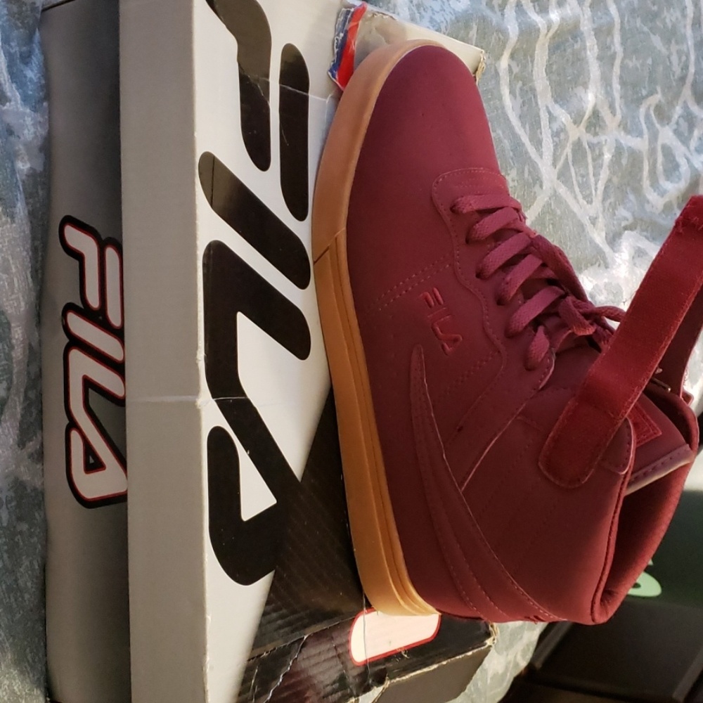 Fila men's sneakers 9.5